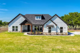 2001 Collin St, Weatherford, TX 76085 - Photo 1