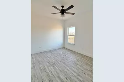 2001 Collin Street, Weatherford, TX 76085 - Photo 23