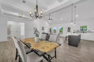 2001 Collin St, Weatherford, TX 76085 - Photo 21