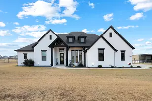 405 Venadito Dr, Godley, TX 76044 - Photo 1