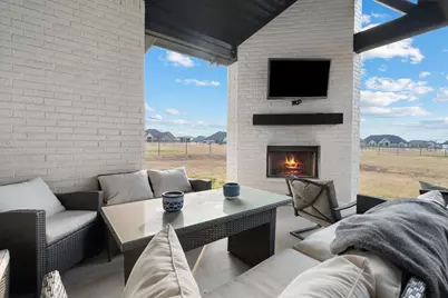 405 Venadito Drive, Godley, TX 76044 - Photo 35