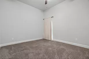 405 Venadito Dr, Godley, TX 76044 - Photo 27