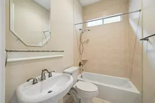 9007 Harbor Hills Dr, Houston, TX 77054 - Photo 11