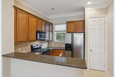 9007 Harbor Hills Drive, Houston, TX 77054 - Photo 7