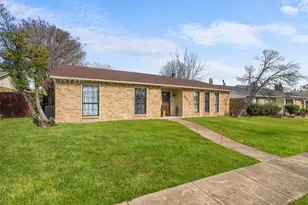 3013 Villa Sur Trail, Dallas, TX 75228 - Photo 3