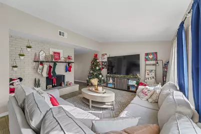 3013 Villa Sur Trail, Dallas, TX 75228 - Photo 5