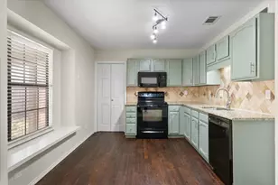 1408 Bandera Dr, Arlington, TX 76018 - Photo 13