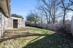 1408 Bandera Dr, Arlington, TX 76018 - Photo 35