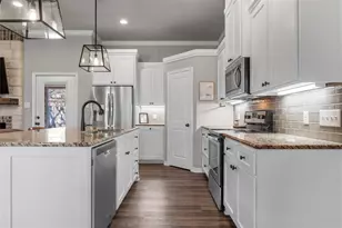 106 Quail Creek, Waco, TX 76705 - Photo 9