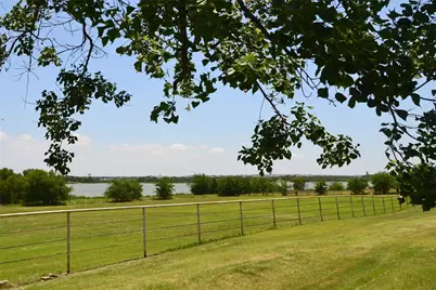 575 Doe Creek Road, Little Elm, TX 75068 - Photo 5