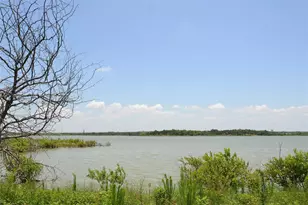 575 Doe Creek Rd, Little Elm, TX 75068 - Photo 7