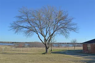 575 Doe Creek Rd, Little Elm, TX 75068 - Photo 3