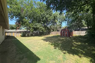 425 W Lamberth Rd, Sherman, TX 75092 - Photo 13