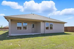 329 Blanco Dr, Azle, TX 76020 - Photo 11