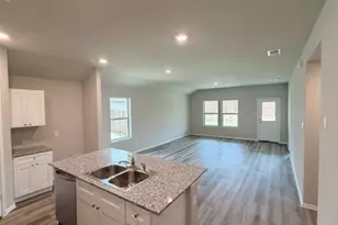 329 Blanco Dr, Azle, TX 76020 - Photo 3