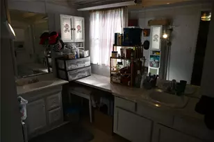 704 Spring Miller Ct, Arlington, TX 76002 - Photo 9