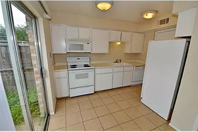 7619 Pebblestone Drive, Dallas, TX 75230 - Photo 5