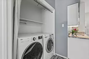 10439 High Hollows Dr, Dallas, TX 75230 - Photo 25