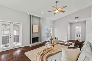 10439 High Hollows Dr, Dallas, TX 75230 - Photo 9