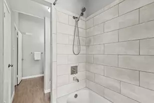 10439 High Hollows Dr, Dallas, TX 75230 - Photo 29