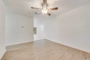 3853 Commonwealth Dr, Garland, TX 75043 - Photo 5