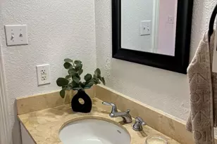 2722 Knight St, Dallas, TX 75219 - Photo 17