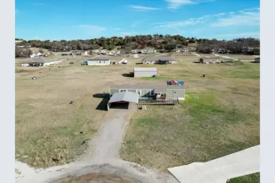 126 Starry Sky Court, Springtown, TX 76082 - Photo 33