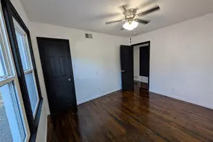 209 Cedar St, Hurst, TX 76053 - Photo 15