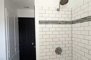 209 Cedar St, Hurst, TX 76053 - Photo 17