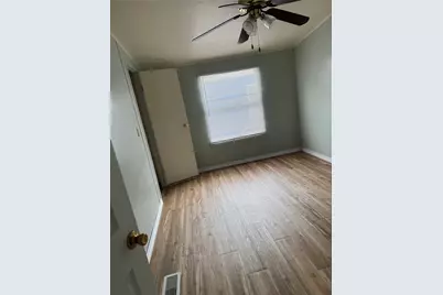 6527 Blue Water Court, Granbury, TX 76049 - Photo 23