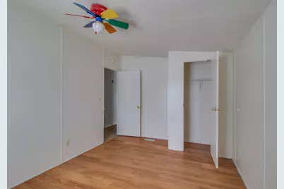 6527 Blue Water Court, Granbury, TX 76049 - Photo 17