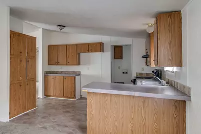 6527 Blue Water Court, Granbury, TX 76049 - Photo 7