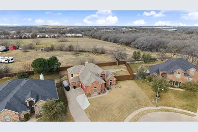 400 Winterwood Drive, Kennedale, TX 76060 - Photo 31