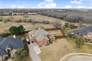 400 Winterwood Dr, Kennedale, TX 76060 - Photo 31