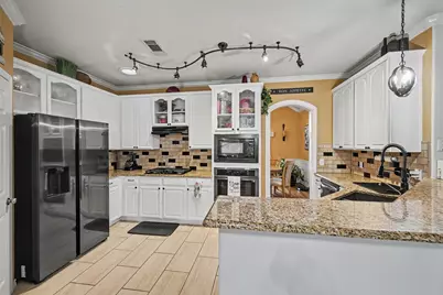 400 Winterwood Drive, Kennedale, TX 76060 - Photo 9