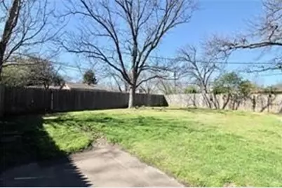 2339 Rockyglen Drive, Dallas, TX 75228 - Photo 15