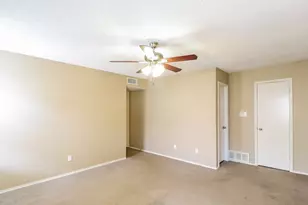 5903 Cameron Dr, Arlington, TX 76017 - Photo 7