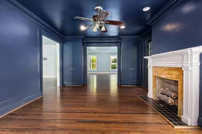 4720 Collinwood Avenue, Fort Worth, TX 76107 - Photo 11