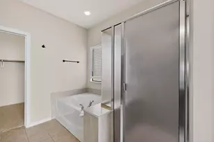 3010 Greenway Dr, Burleson, TX 76028 - Photo 23