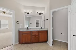 3010 Greenway Dr, Burleson, TX 76028 - Photo 21