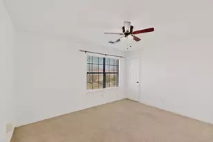 3010 Greenway Dr, Burleson, TX 76028 - Photo 29