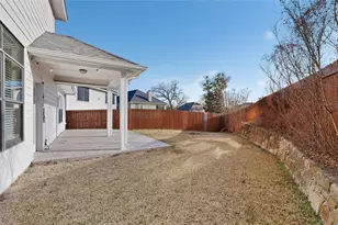 3010 Greenway Dr, Burleson, TX 76028 - Photo 37