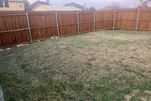 1111 Dandelion Dr, Mesquite, TX 75149 - Photo 3