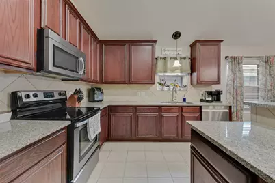 1236 Elkford Lane, Fort Worth, TX 76247 - Photo 9