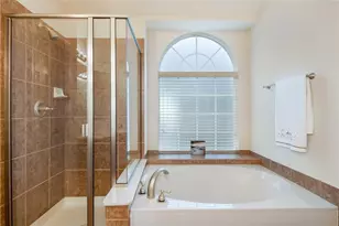 2226 Hollow Way, Garland, TX 75041 - Photo 7