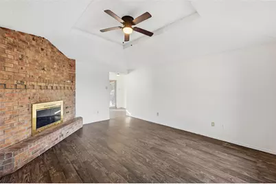 104 Mesa Drive, Glenn Heights, TX 75154 - Photo 3