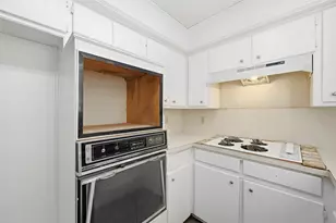 104 Mesa Dr, Glenn Heights, TX 75154 - Photo 7