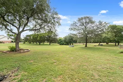 306 Kash Derrick Drive, China Spring, TX 76633 - Photo 25