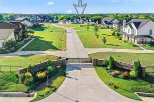 1889 Creekview Ct, Argyle, TX 76226 - Photo 39