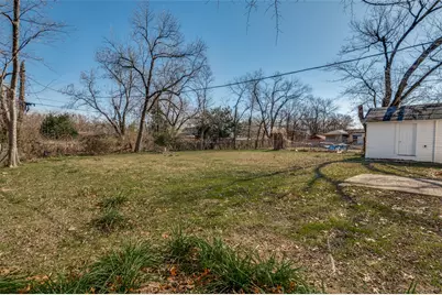 826 W Laramie Lane, Dallas, TX 75217 - Photo 13